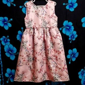 Pretty floral dress for kids